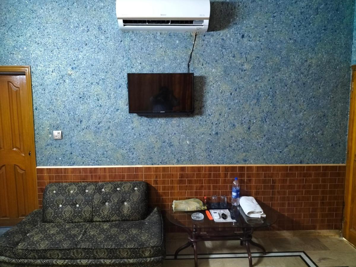Karachi Motel ภายนอก รูปภาพ