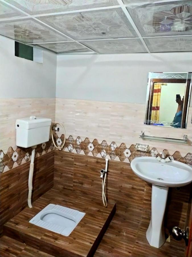 Karachi Motel ภายนอก รูปภาพ