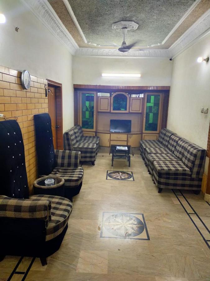 Karachi Motel ภายนอก รูปภาพ