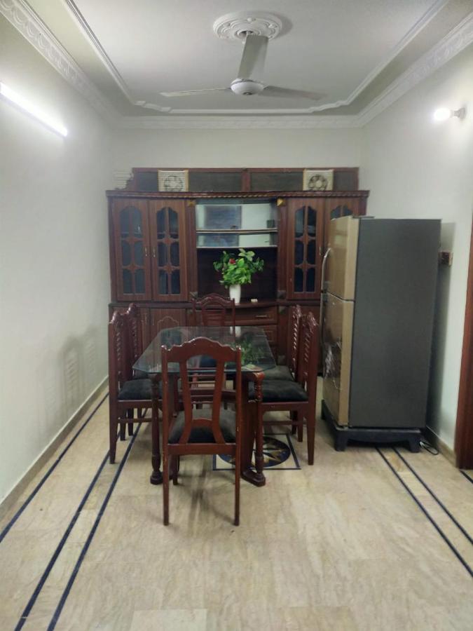 Karachi Motel ภายนอก รูปภาพ