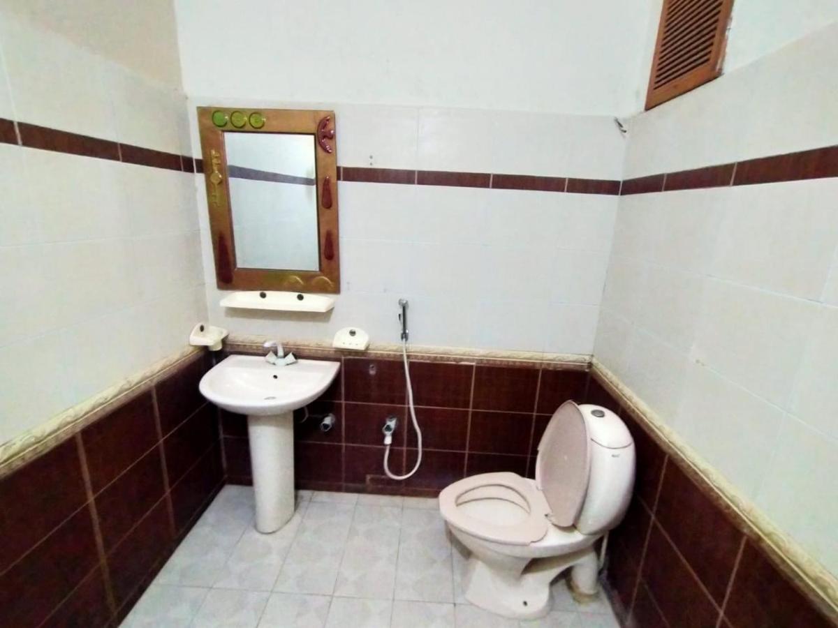 Karachi Motel ภายนอก รูปภาพ